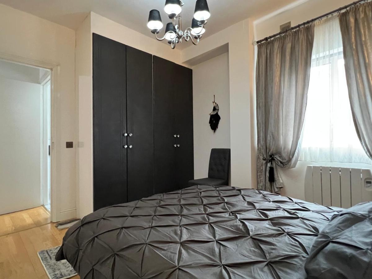 Lovely Apartment In Cork Exterior photo
