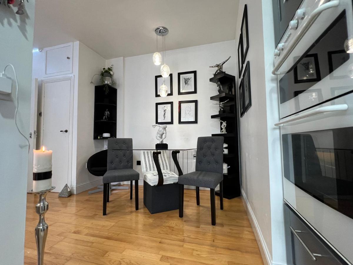 Lovely Apartment In Cork Exterior photo